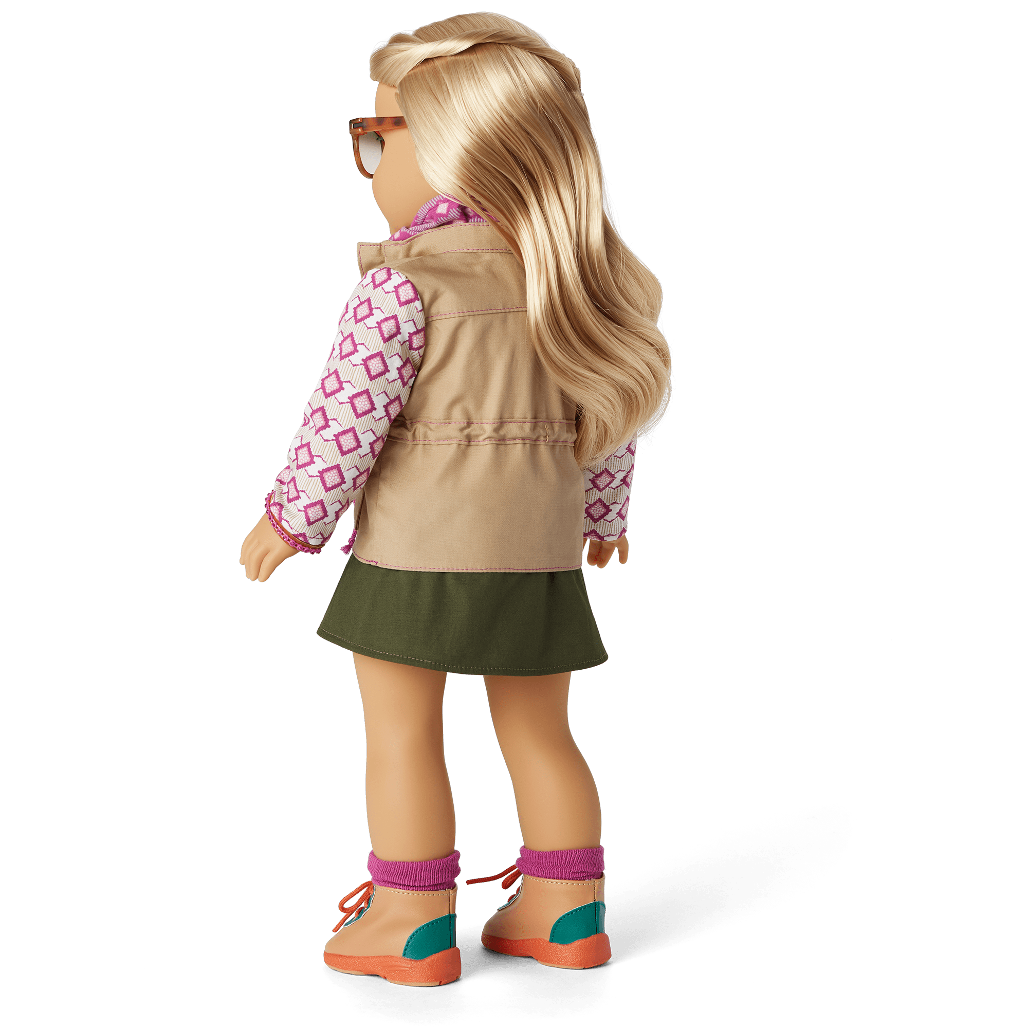Kira’s Outdoor Adventure Set – Jacket, Sunglasses & Scarf